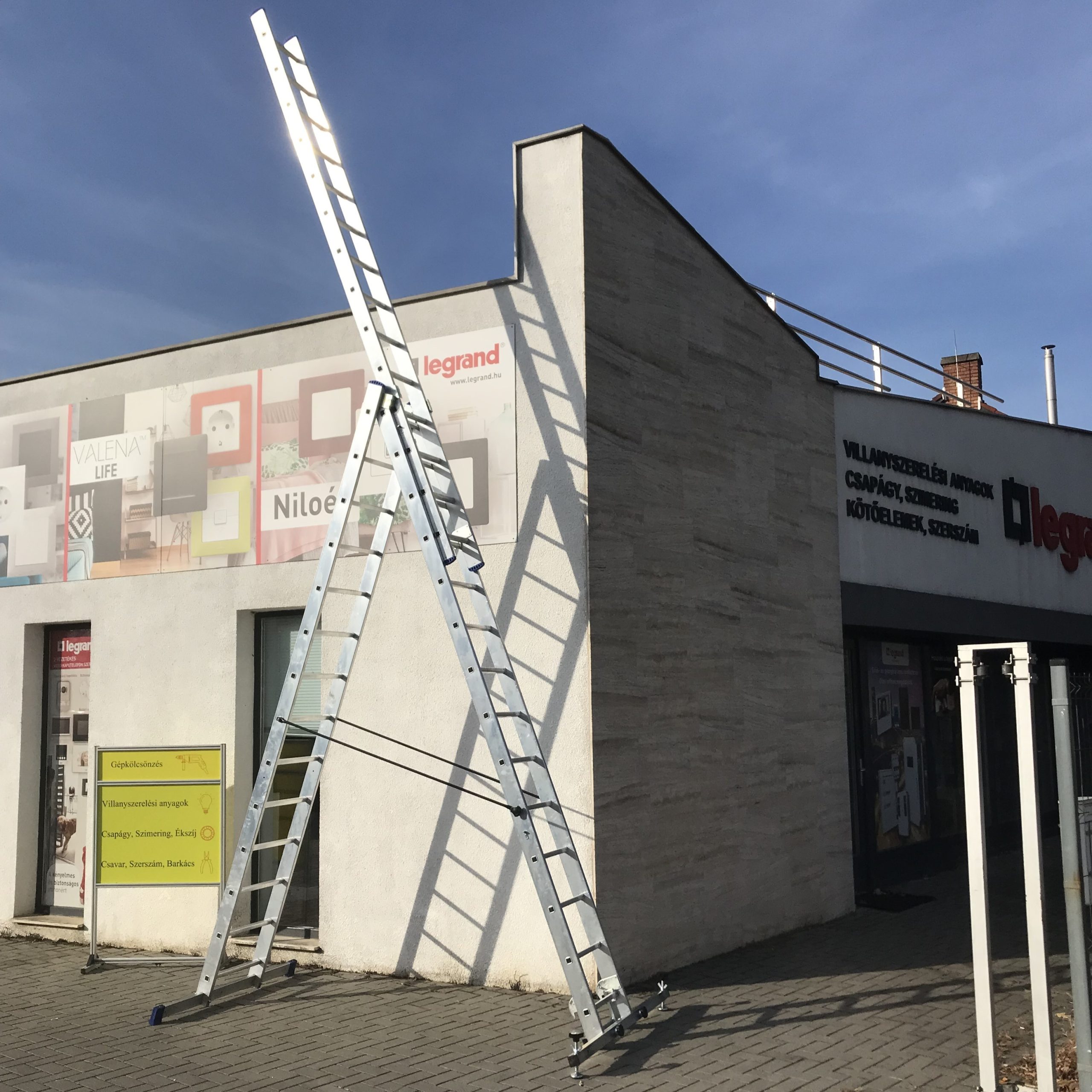 14 fokos alumínium létra bérlés Budapest 18. kerület és Gyál – Alk-Tech Kft.