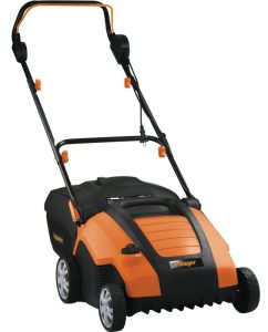 Elektromos gyepszellőztető bérlés Budapest 18. kerület és Gyál — gyeplazító munkára készen kerti fűfelületen