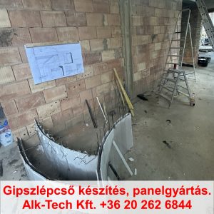 gipszlepcso-keszites-lepesenkent-ket-vegen-ivelt-02 Két végén ívelt gipszlépcső elkészítése – 02. lépés: lépcsőfokok alapformázása.