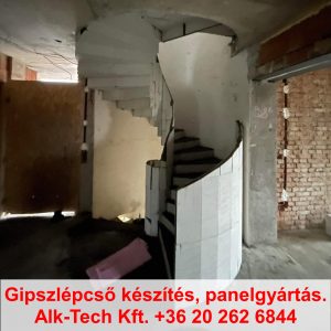 Szerkezetkész íves gipszlépcső csigalépcső kivitelben, kialakított lépcsőfokokkal